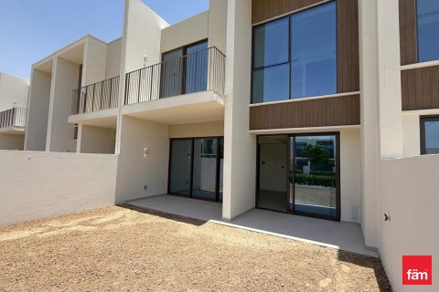 Adosado en Dubai, 3 dormitorios, 173.9 m², № 95696 - foto 3