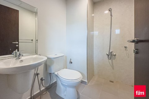 Снять в аренду таунхаус в Дубае: 3 спальни, 187.3м², № 109852 - фото 23