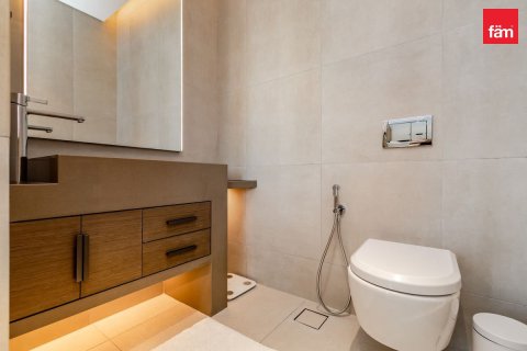 Apartment in Dubai 1 bedroom, 65.4 sq.m. № 137768 - photo 18