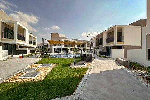 تاون هاوس في Arabian Ranches 3, دبي 3 غرف نوم, 209 م² رقم 105103 - صورة 2