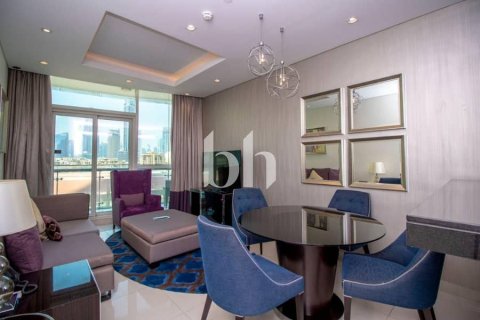 Apartment in Downtown Dubai (Downtown Burj Dubai), Dubai 2 bedrooms, 115 sq.m. № 56258 - photo 1