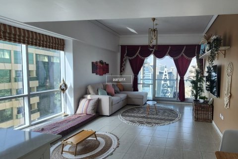 Apartment in Jumeirah Lake Towers, Dubai 1 bedroom, 69.9 sq.m. № 56246 - photo 1