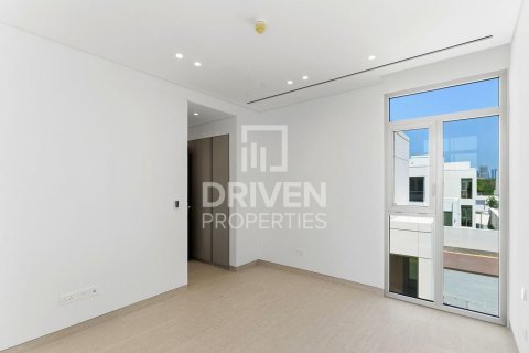 Villa in Jumeirah Park, Dubai 5 bedrooms, 696.12 sq.m. № 135435 - photo 5