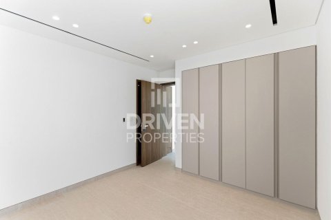 Villa in Jumeirah Park, Dubai 5 bedrooms, 696.12 sq.m. № 135435 - photo 2