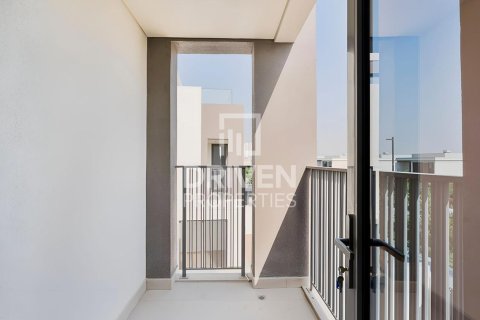 Townhouse in Tilal Al Ghaf, Dubai 4 bedrooms, 218.97 sq.m. № 135432 - photo 16