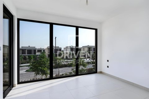 Townhouse in Tilal Al Ghaf, Dubai 4 bedrooms, 218.97 sq.m. № 135432 - photo 2