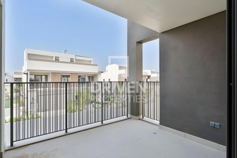 Townhouse in Tilal Al Ghaf, Dubai 4 bedrooms, 218.97 sq.m. № 135432 - photo 13