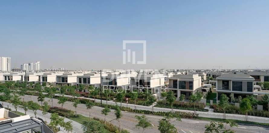 Townhouse in Tilal Al Ghaf, Dubai 4 bedrooms, 218.97 sq.m. № 135432