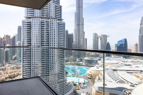 Property en Boulevard Point, Downtown Dubai (Downtown Burj Dubai), Dubai, 3 dormitorios, 2104.88 m², № 782 - foto 1