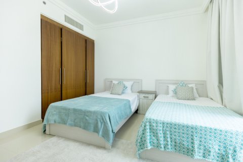 Property en Boulevard Point, Downtown Dubai (Downtown Burj Dubai), Dubai, 3 dormitorios, 2104.88 m², № 782 - foto 3