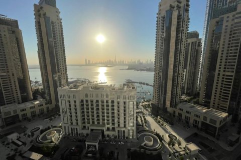 Apartment in Harbour Views 2, Dubai Creek Harbour (The Lagoons), Dubai 3 bedrooms, 1720 sq.m. № 785 - photo 13