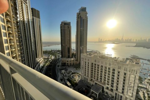 Apartment in Harbour Views 2, Dubai Creek Harbour (The Lagoons), Dubai 3 bedrooms, 1720 sq.m. № 785 - photo 1