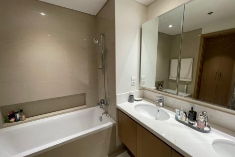 Apartment in Harbour Views 2, Dubai Creek Harbour (The Lagoons), Dubai 3 bedrooms, 1720 sq.m. № 785 - photo 9