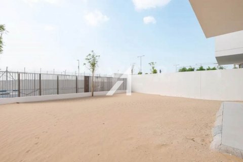 Villa in Al Furjan, Dubai 4 bedrooms, 360 sq.m. № 99755 - photo 10