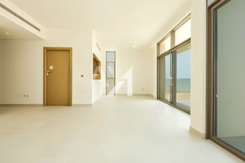 Villa in Al Furjan, Dubai 4 bedrooms, 360 sq.m. № 99755 - photo 20