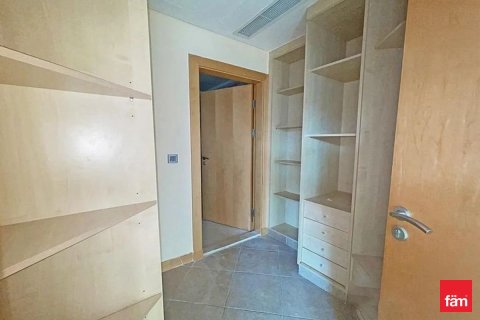 Снять в аренду квартиру в Пальме Джумейре, Дубай: 2 спальни, 144.1м², № 112860 - фото 10