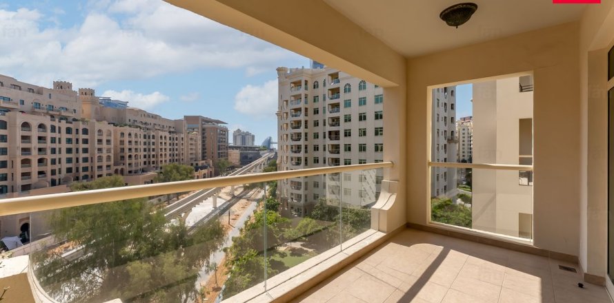 Квартира в Пальме Джумейре, Дубай, 2 спальни, 144.1м², № 112860