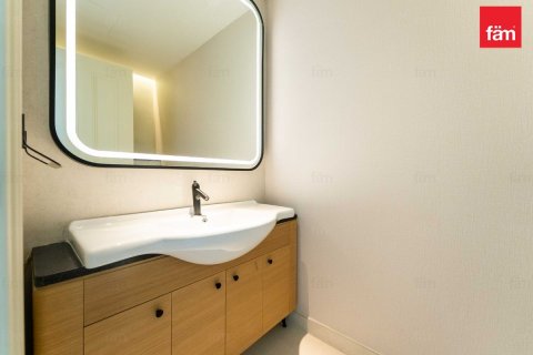 Apartment in Al Barsha, Dubai 2 bedrooms, 138.3 sq.m. № 112870 - photo 12