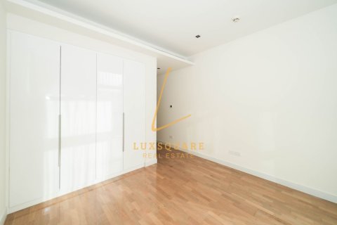 Apartamento en Al Wasl, Dubai, 3 dormitorios, 204 m², № 137609 - foto 14
