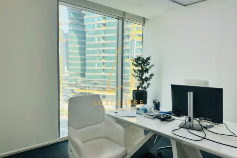 Office in Business Bay, Dubai 80 sq.m. № 137606 - photo 14