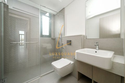 Villa in Al Furjan, Dubai 4 bedrooms, 360 sq.m. № 137605 - photo 20