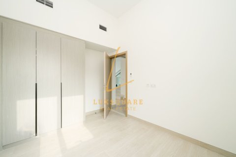 Villa in Al Furjan, Dubai 4 bedrooms, 360 sq.m. № 137605 - photo 9