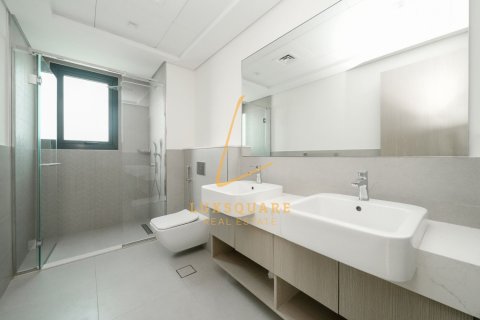 Villa in Al Furjan, Dubai 4 bedrooms, 360 sq.m. № 137605 - photo 23