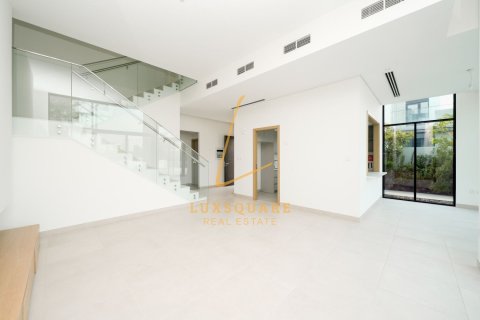 Villa in Al Furjan, Dubai 4 bedrooms, 360 sq.m. № 137605 - photo 3