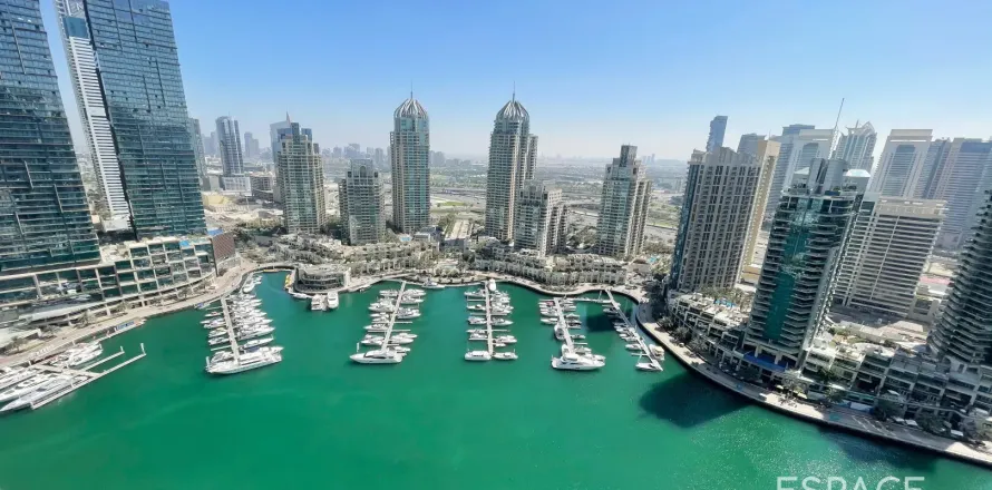 Apartment in Dubai Marina, Dubai 2 bedrooms, 172 sq.m. № 61665