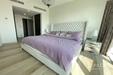 Apartment in Dubai Marina, Dubai 2 bedrooms, 172 sq.m. № 61665 - photo 12