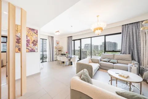 Apartment in Dubai Hills Estate, Dubai 3 bedrooms, 146 sq.m. № 61667 - photo 2