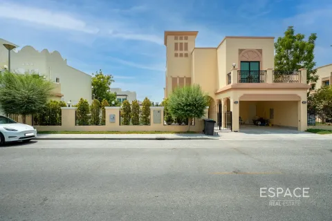 Villa in Jumeirah Village Triangle, Dubai 3 bedrooms, 278 sq.m. № 61663 - photo 19