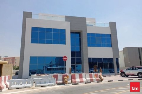 Tienda en Dubai, 1401.8 m², № 52221 - foto 3