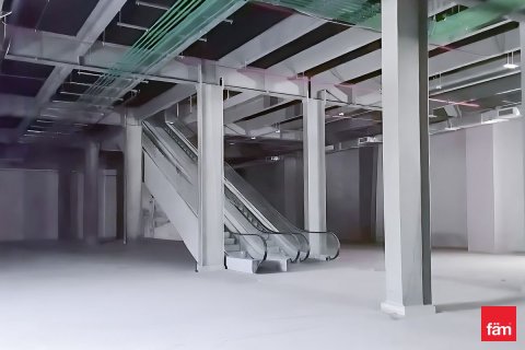 Tienda en Dubai, 1401.8 m², № 52221 - foto 10