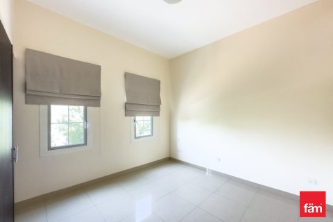 Villa in Dubai 3 bedrooms, 583.3 sq.m. № 52219 - photo 22