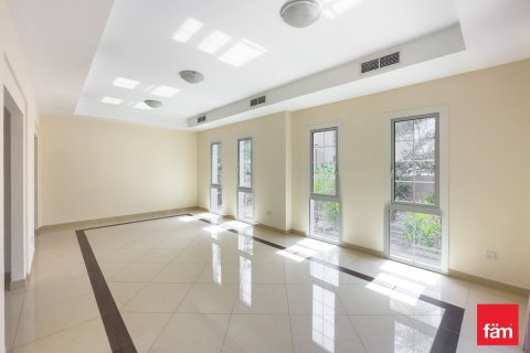 Villa in Dubai 3 bedrooms, 583.3 sq.m. № 52219 - photo 14