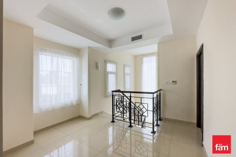 Villa in Dubai 3 bedrooms, 583.3 sq.m. № 52219 - photo 13