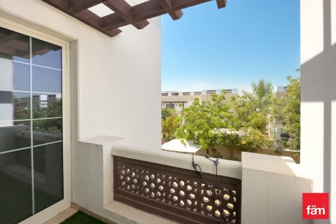 Villa in Dubai 3 bedrooms, 583.3 sq.m. № 52219 - photo 12