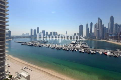 Снять в аренду квартиру в Dubai Harbour, Дубай: 3 спальни, 163.17018405м², № 111511 - фото 8