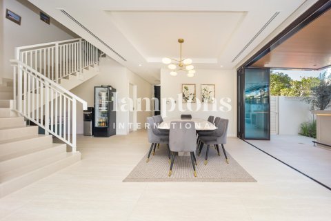 Вилла в DAMAC Hills (Akoya by DAMAC), Дубай, 4 спальни, 320.237м², № 111508