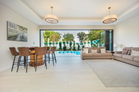 Снять в аренду виллу в DAMAC Hills (Akoya by DAMAC), Дубай: 4 спальни, 320.23664100м², № 111508 - фото 27