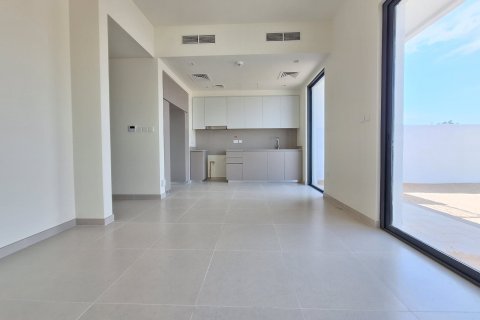 Снять в аренду виллу в Dubai South (Dubai World Central), Дубай: 3 спальни, 151.04912964м², № 111513 - фото 17