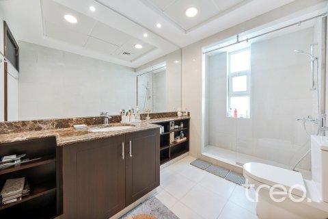 Villa en Rahat, Mudon, Dubai, 5 dormitorios, 529.55 m², № 119342 - foto 21