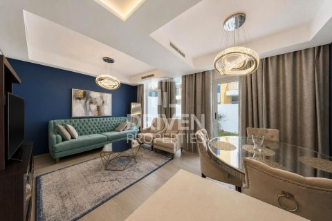 Townhouse in Dubai 3 bedrooms, 142.23 sq.m. № 142531 - photo 2
