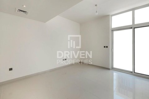 Townhouse in Dubai 3 bedrooms, 174.84 sq.m. № 142540 - photo 2