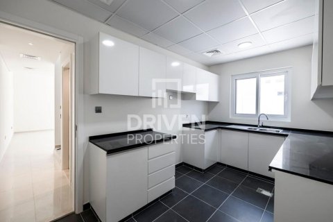 Townhouse in Dubai 3 bedrooms, 174.84 sq.m. № 142540 - photo 13