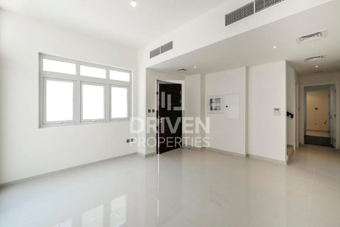 Townhouse in Dubai 3 bedrooms, 174.84 sq.m. № 142540 - photo 3