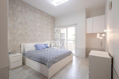 Apartamento en Jumeirah Village Circle, Dubai, 2 dormitorios, 95.78 m², № 127408 - foto 3