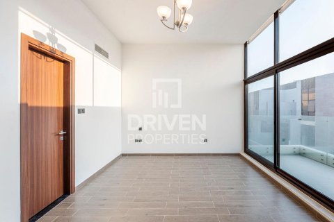 Adosado en District 11, Mohammed Bin Rashid City, Dubai, 4 dormitorios, 306.58 m², № 135352 - foto 13