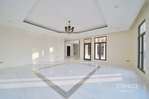Купить виллу в Пальме Джумейре, Дубай: 6 спален, 650м², № 122517 - фото 13